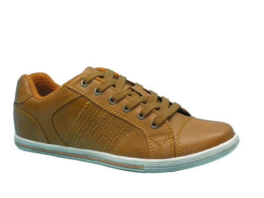 Des marques de chaussures et des chaussures pour hommes, taille 40-45.