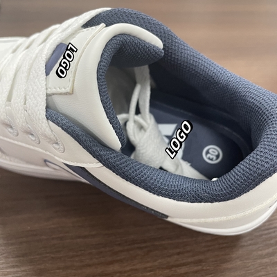 Des semelles personnalisées pour le développement sain des pieds