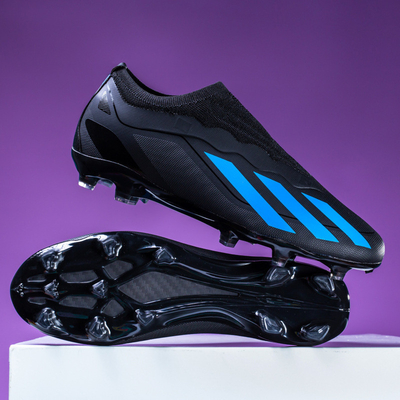 Chaussures de football AG polyvalentes pour gazon artificiel et gazon naturel