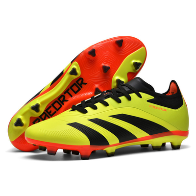 Obtenez la combinaison parfaite de confort et de performance avec des chaussures de football