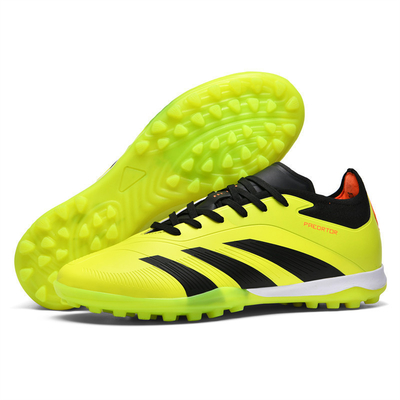 Obtenez la combinaison parfaite de confort et de performance avec des chaussures de football
