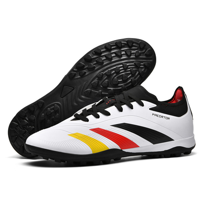Obtenez la combinaison parfaite de confort et de performance avec des chaussures de football