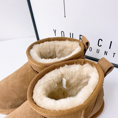 Bottes de neige en cuir de vache en hiver en plus de velours Bottes courtes en cuir authentique étanches à l'eau et antidérapantes chaussures de coton chaudes pour enfants