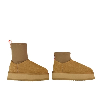 Bottes à crayon à semelle épaisse et mince pour femmes Nouvel hiver en plus de laine Bottes à neige épaissis pour femmes Vêtements extérieurs en cuir de vache imperméable