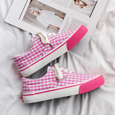 Personnaliser le nouveau style bas-top triple vulcanisés femmes printemps et été étudiant chaussures de toile en rose taille 35-40
