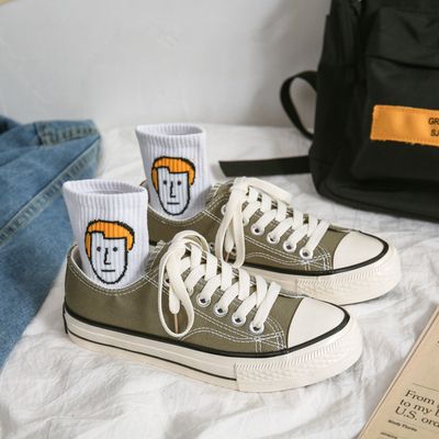Réplique des années 1970 chaussures de toile pour hommes Ulzzang chaussures de couple bas-top style coréen tendance à la mode adolescents respirants porter