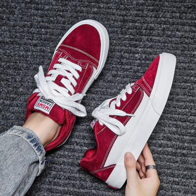 Chaussures de toile Hommes et femmes 2024 Été Nouveau étudiant Coréen Couple Sports Casual Chaussures de rue Shooting Board Chaussures en gros