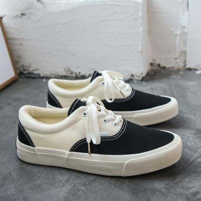 2024 Printemps automne Nouveaux baskets à bas dessus chaussures à la mode polyvalent couple chaussures décontractées chaussures d'étudiant chaussures de toile chaussures d'homme