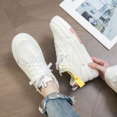 2024 Nouveau printemps chaussures de toile à semelle épaisse chaussures pour femmes toutes les matches baskets