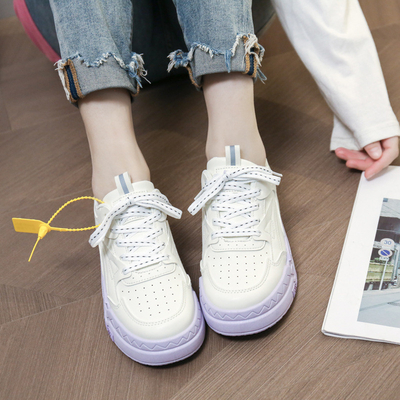 2024 Nouveau printemps chaussures de toile à semelle épaisse chaussures pour femmes toutes les matches baskets