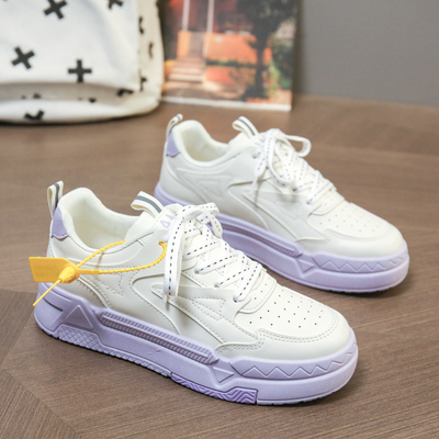 2024 Nouveau printemps chaussures de toile à semelle épaisse chaussures pour femmes toutes les matches baskets
