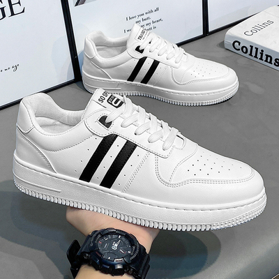 Sneakers Casual Homme 2024 Printemps Nouveau Style Mode Tout-Match Sneakers Blancs souliers en PVC