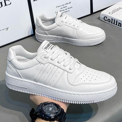 Sneakers Casual Homme 2024 Printemps Nouveau Style Mode Tout-Match Sneakers Blancs souliers en PVC