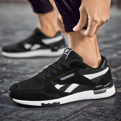 Chaussures de course légères résistantes à l'usure